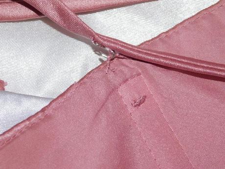 Spolocenske korzetovou saty, 46