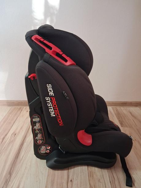Predám autosedačku, petite&mars