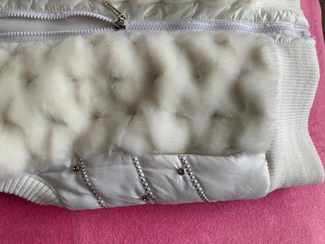 Vesta - takmer nenosená, 146