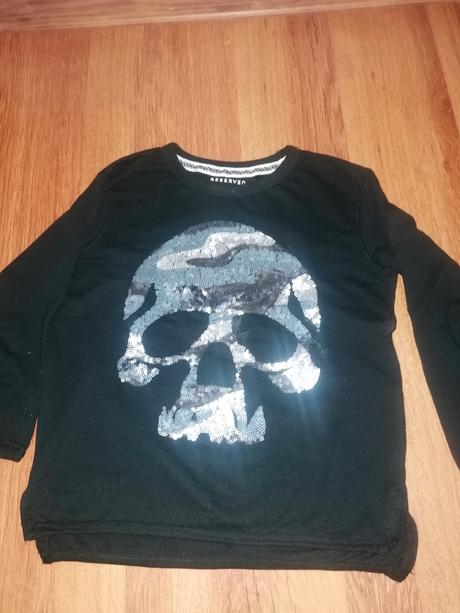 Mikina tenka, reserved,110