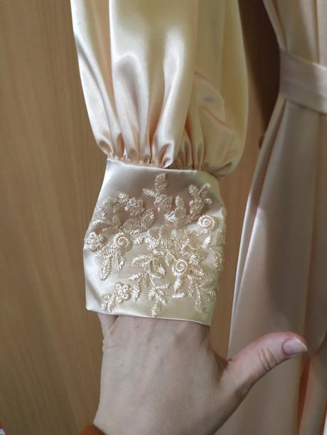 Spoločenské šaty, 