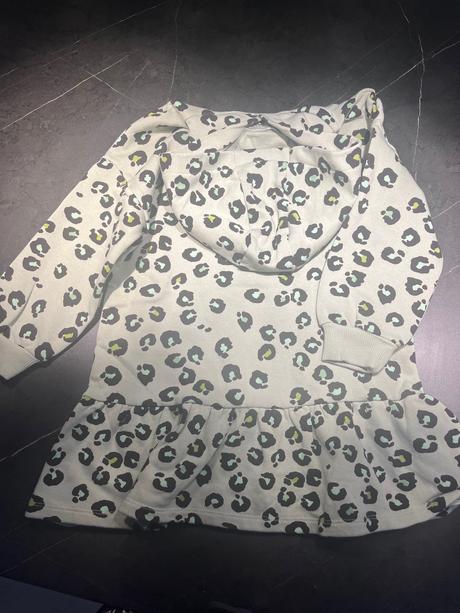 Next predĺžená mikina s volánom v.110, next,110