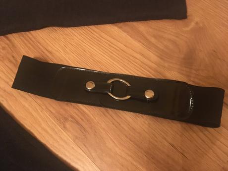 Pulóvrik s imitáciou blúzičky č. 146/152, 146