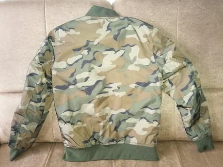 Bomberka 152-158, next,152