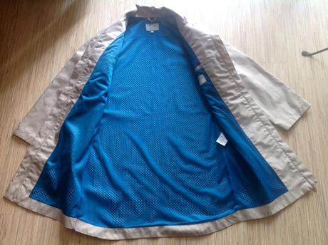 Prechodný kabát, 152