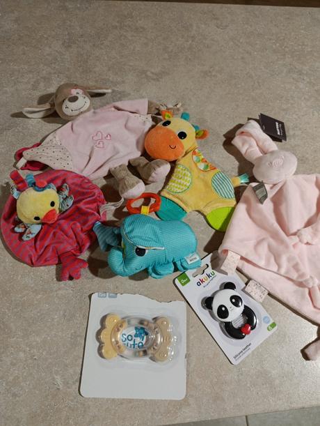 Hračky a hrkálky pre bábätko, 