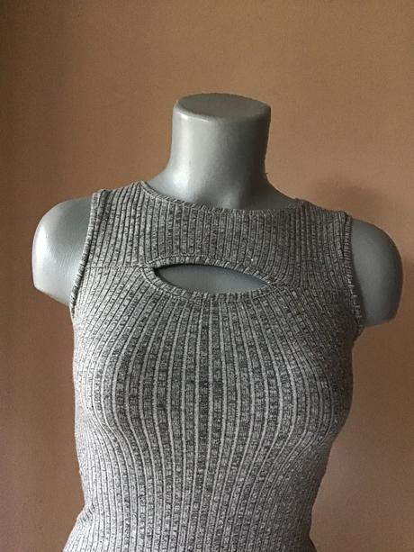 Upletové šaty /22, xs