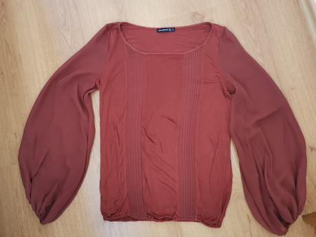 Bluzka, atmosphere,38