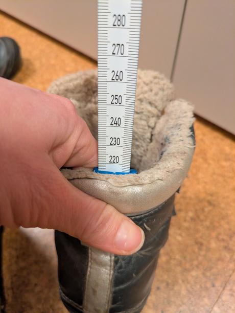 Zimne cizmy 33, 35, d.d.step,33