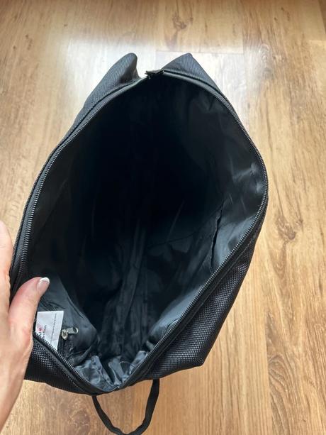 Nepoužívaná taška na pc, 