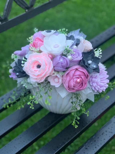 Mydlova kytica v mušli keramika, 