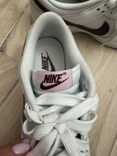 Nike w dunk low se emea tenisky, nike,39