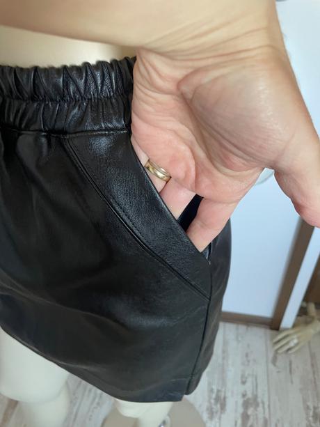 Kozenkova sukna frame, 34