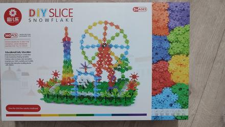 Stavebnica snehové vločky,