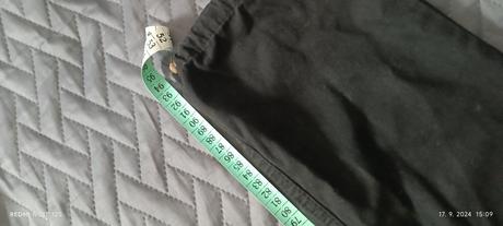 Nohavice, bershka,36