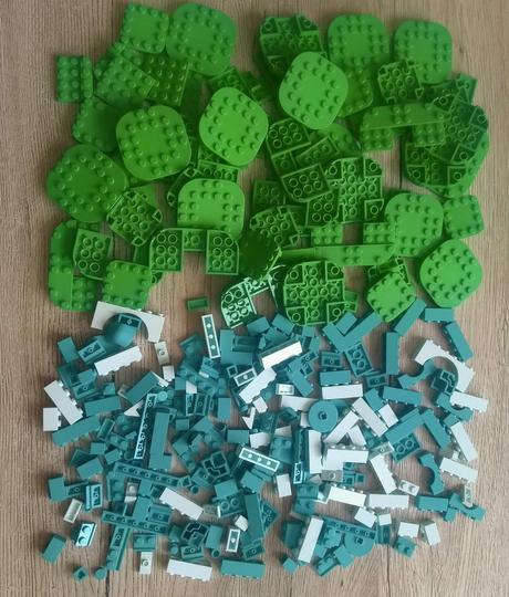Lego diely, mix, nehrané 330ks, 