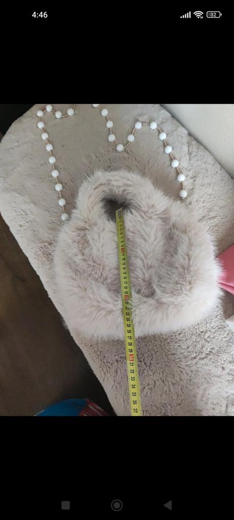 Dámska chlpatá kabelka, 