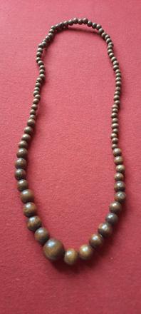 Koralky 2 ks - dlzka 42 cm,