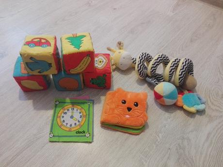 Balik makkych hraciek,