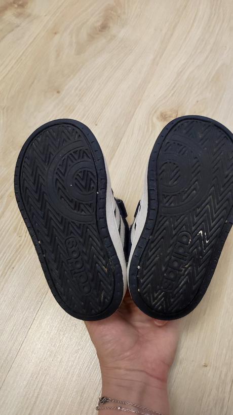 Tenisky adidas, adidas,22