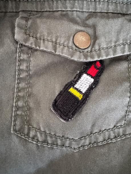 Dievčenský overal, 146