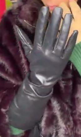 Nová zabalené dlhé rukavice z eko kože, 