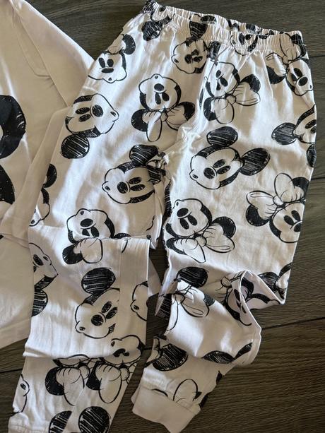 Pyzamo minnie, disney,110