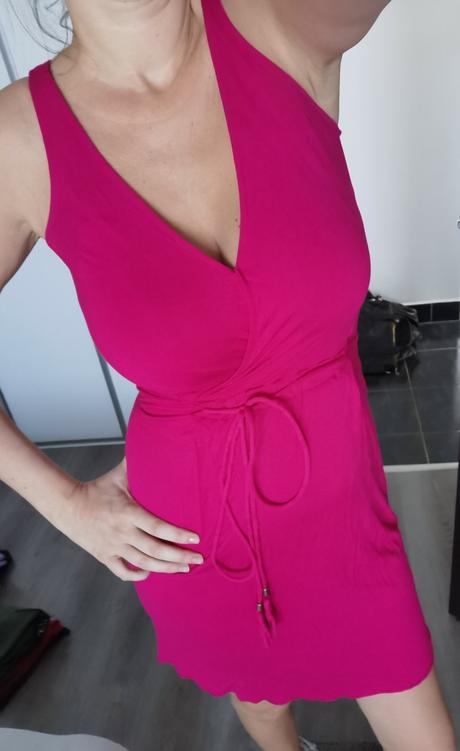 Krásne šaty veľ. s/m, s