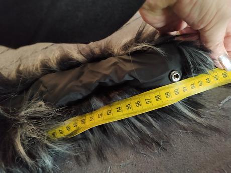 Šal na bundu albo kabát, m / s