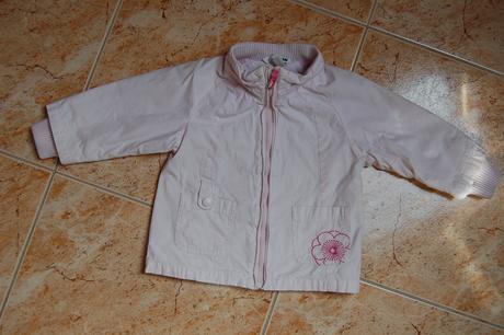 Ružová bundička s patentom,reflexka, h&m,86