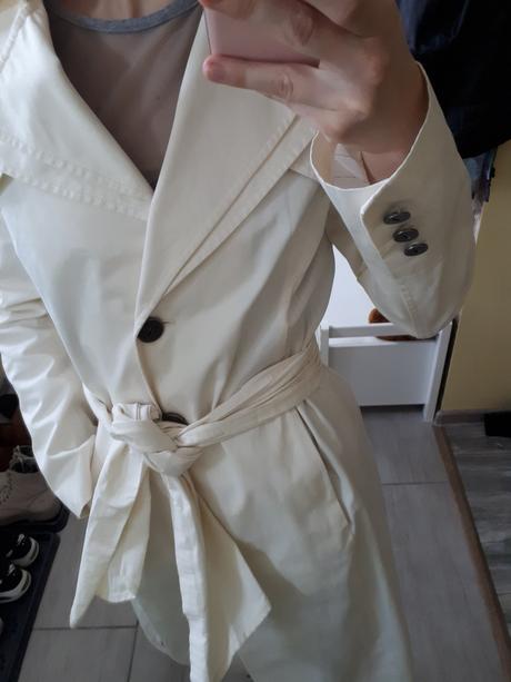 Krémový prechodný kabát, trenčkot/trenchcoat, 38