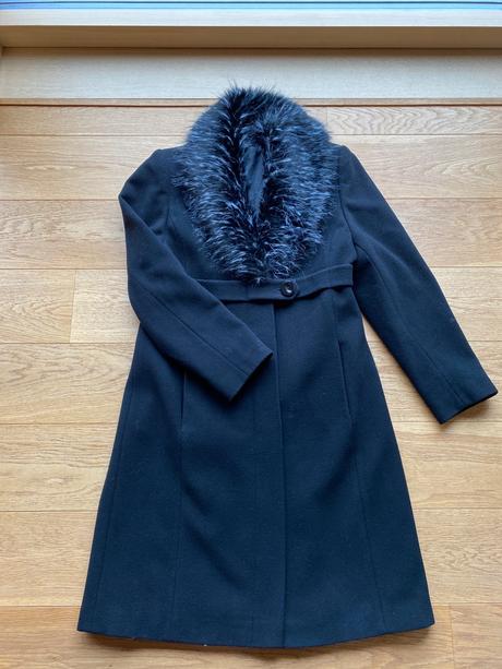 Elegantný kabat, 42