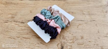 Sada gumičiek - farebný mix 4 kusov,