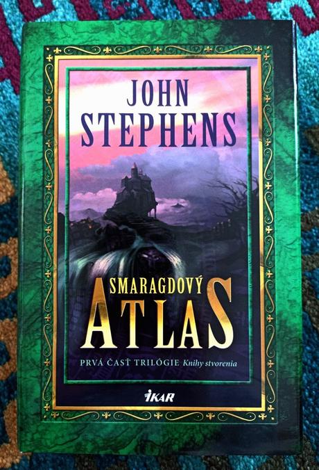 Smaragdový atlas - john stephens,