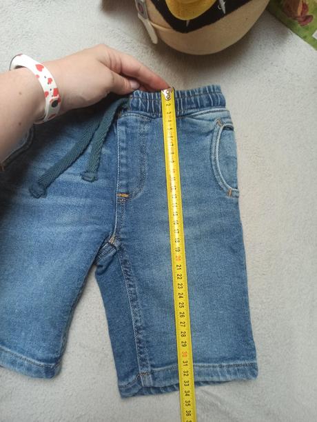 Nové riflové šortky 98, reserved,98