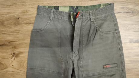 Nohavice s vysokým pasom, m