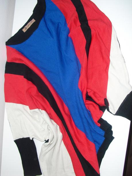 Asymetricky pulover, 40