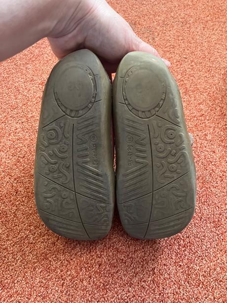 Dievcenske barefoot poltopanky, be lenka,31