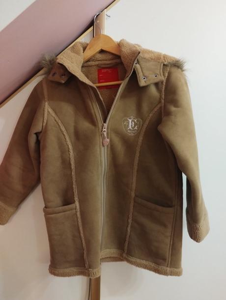 Falošná jelenica, esprit,146