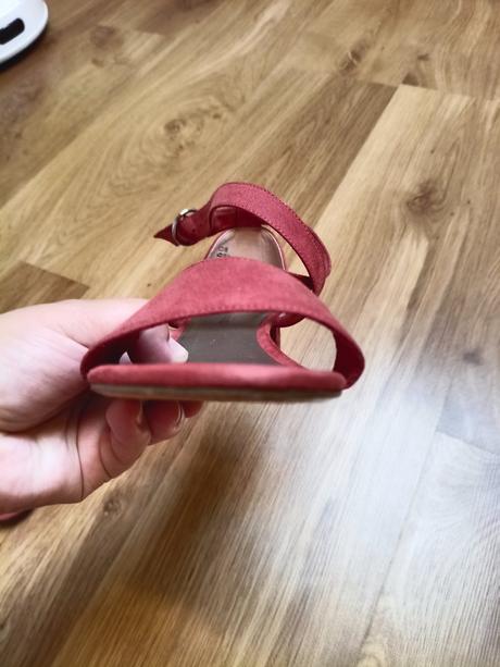 Sandálky na opätku, tamaris,40