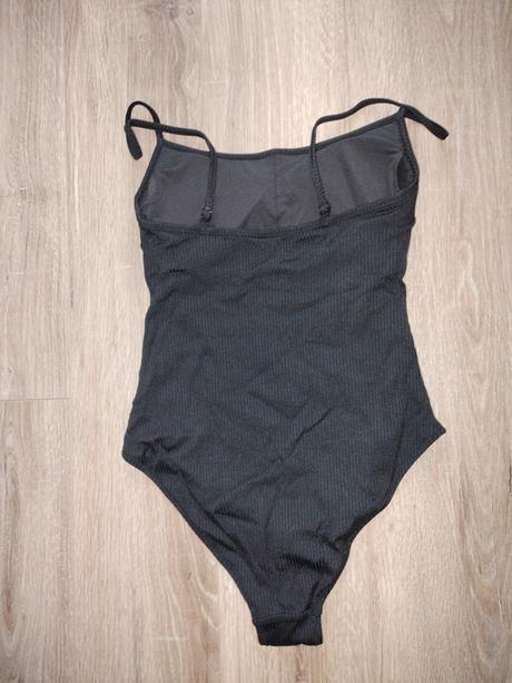 Jednodielne plavky, h&m,36 / s