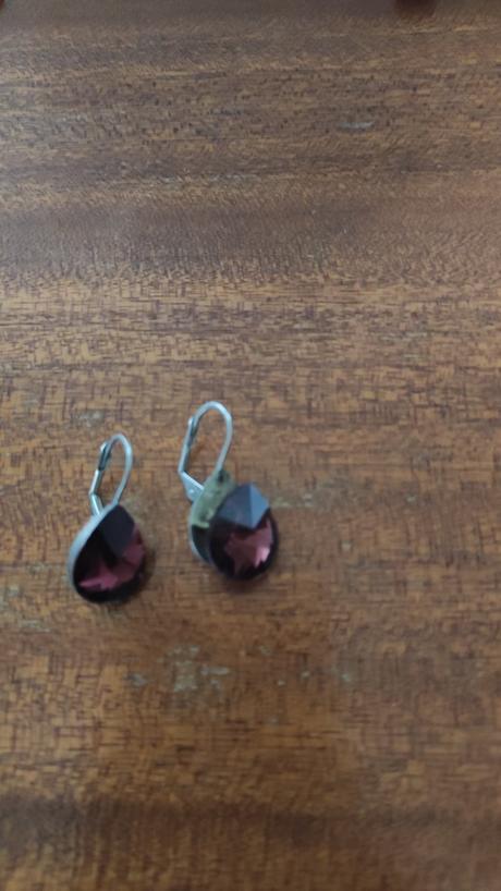 Náušnice s kamienkami,