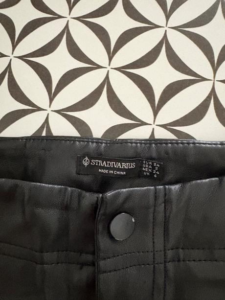 Kožené gate, stradivarius,34