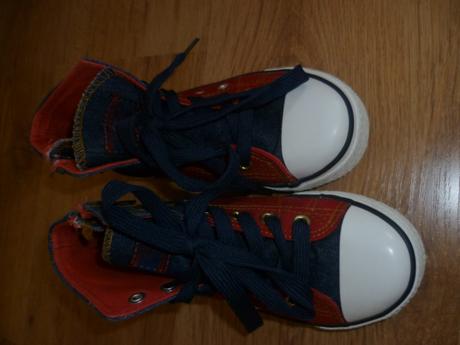 Kotníkové tenisky, 31