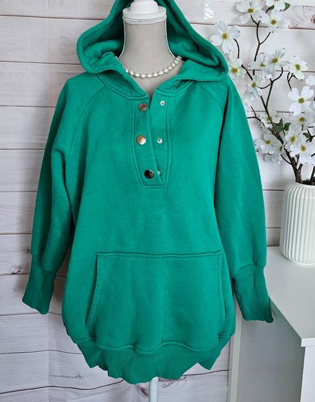 Pekná zelená mikina, l