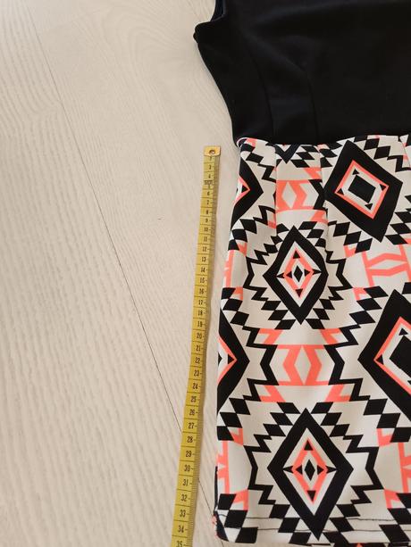 Krátky overal bez rukávov, s