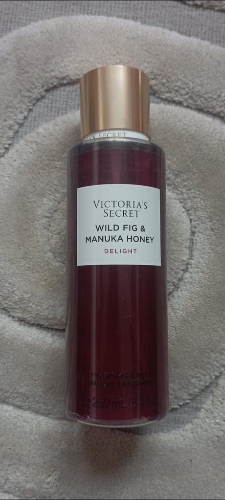 Victoria secret telový sprej, 