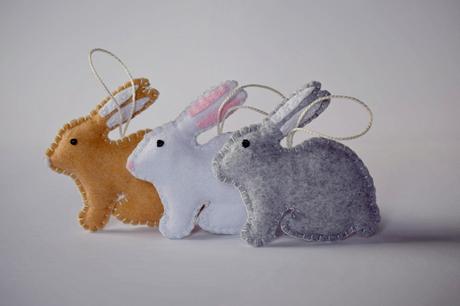Veľkonočná dekorácia zajačikovia, 