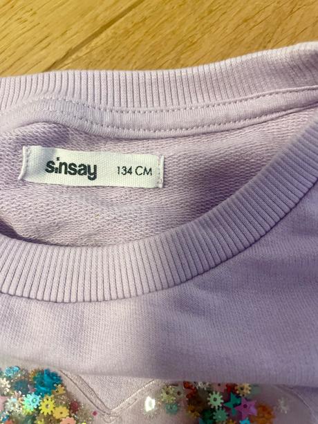 Mikina so srdieckom, sinsay,134