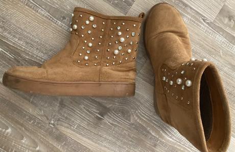 Dámske snehule/čižmičky s perlami, 38